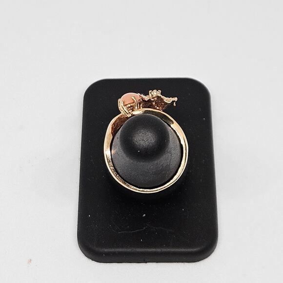 Art Nouveau Era 10K Yellow Gold Coral and White Sapphire Ring Size 6.5 - Picture 6 of 8